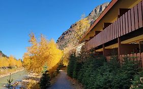 Ouray Hot Springs Inn